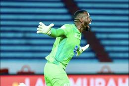 Đồng đội cũ Suarez nhận lời khen sau trận thắng của Nam Định